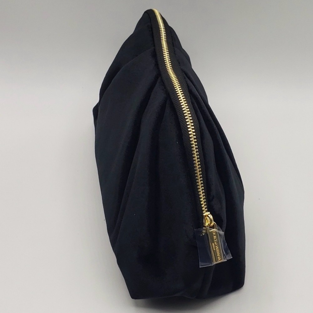 Dolce & Gabbana Black Velvet Pouch by Dolce & Gabbana Beauty Brand New - Picture 4 of 4